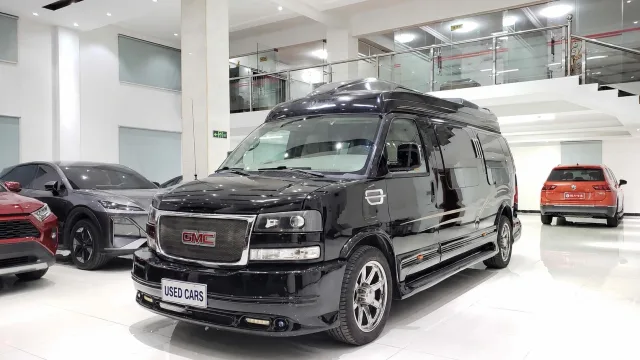 2014 GMC Savana 6.0L Long-Wheelbase Executive used Van for export from China - photo 1