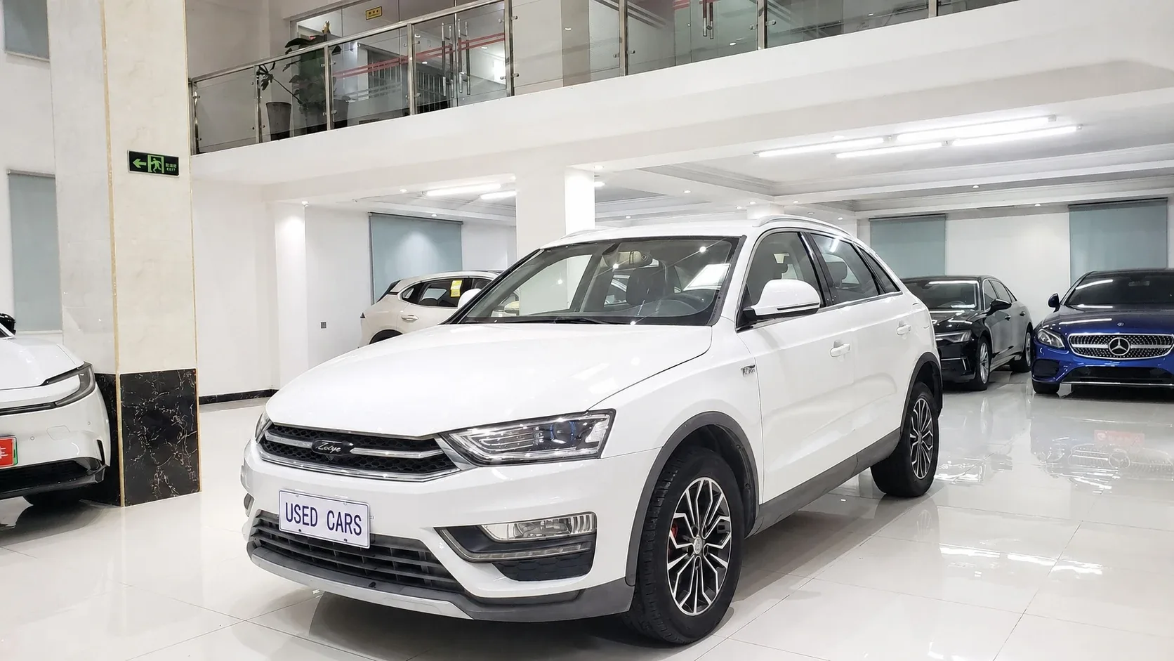2017 Zotye SR7 1.5T CVT used SUV for export from China - photo 1