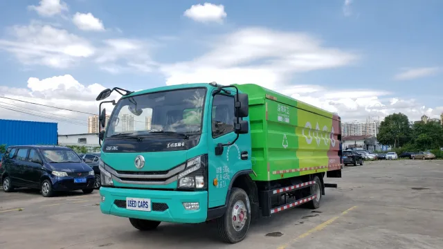 2019 Dongfeng Duolika D6 used Van for export from China - photo 1