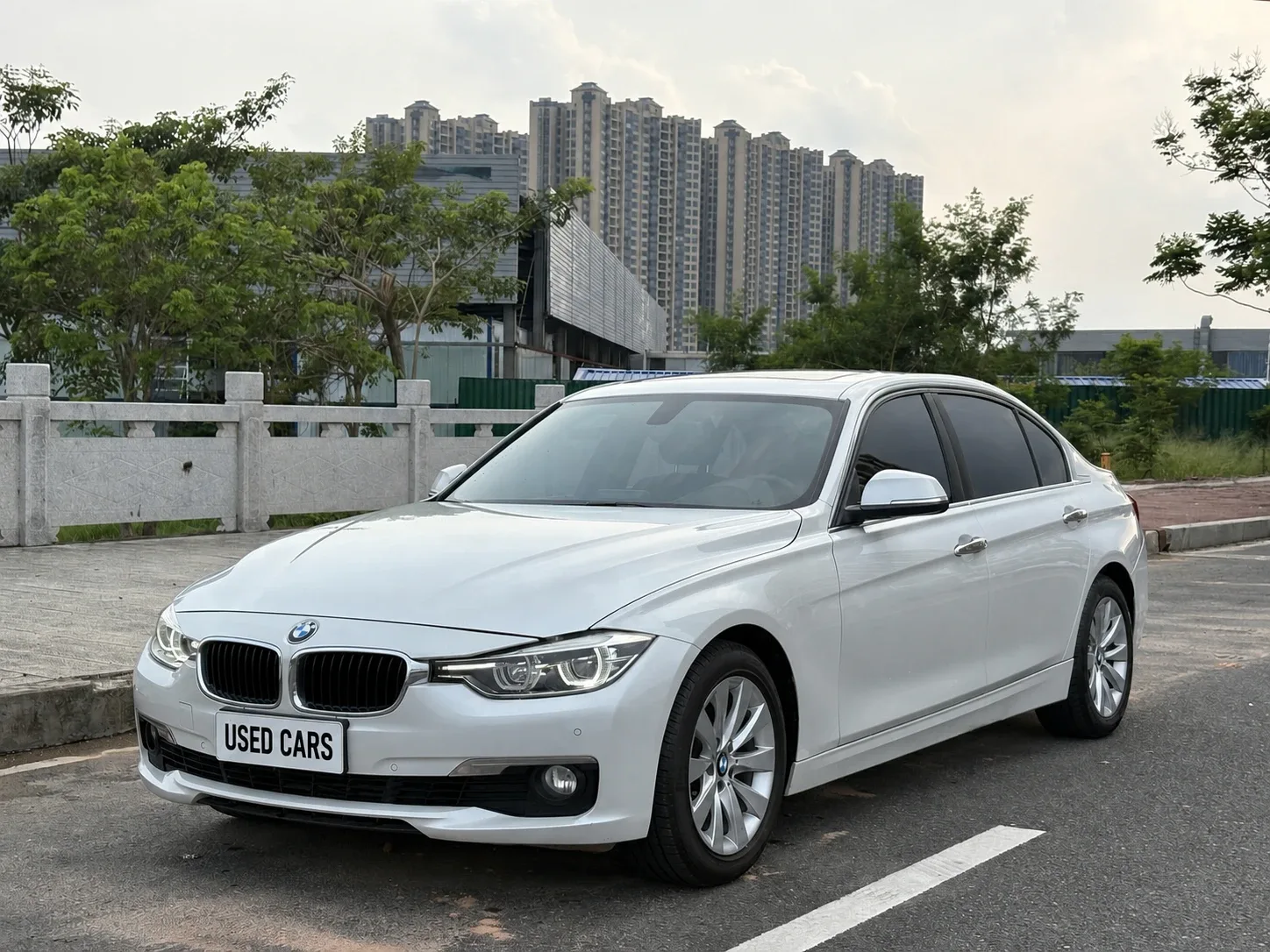 2017 BMW 3 Series 318Li Fashion used Sedan for export from China - photo 1