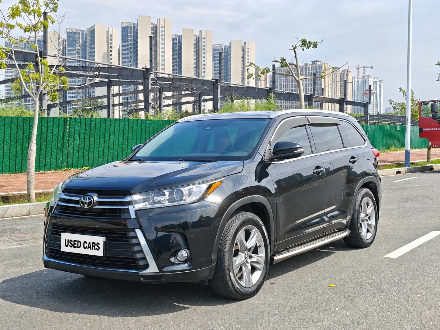 2018 Toyota Highlander 2.0T 4WD Premium 7-Seat, China V used SUV for export from China - photo 1