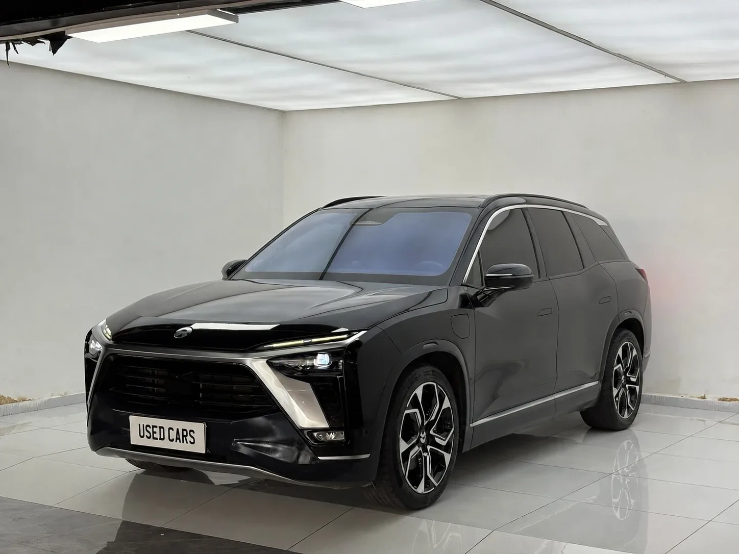 2020 NIO ES8 580KM Signature 6-Seat used SUV for export from China - photo 1