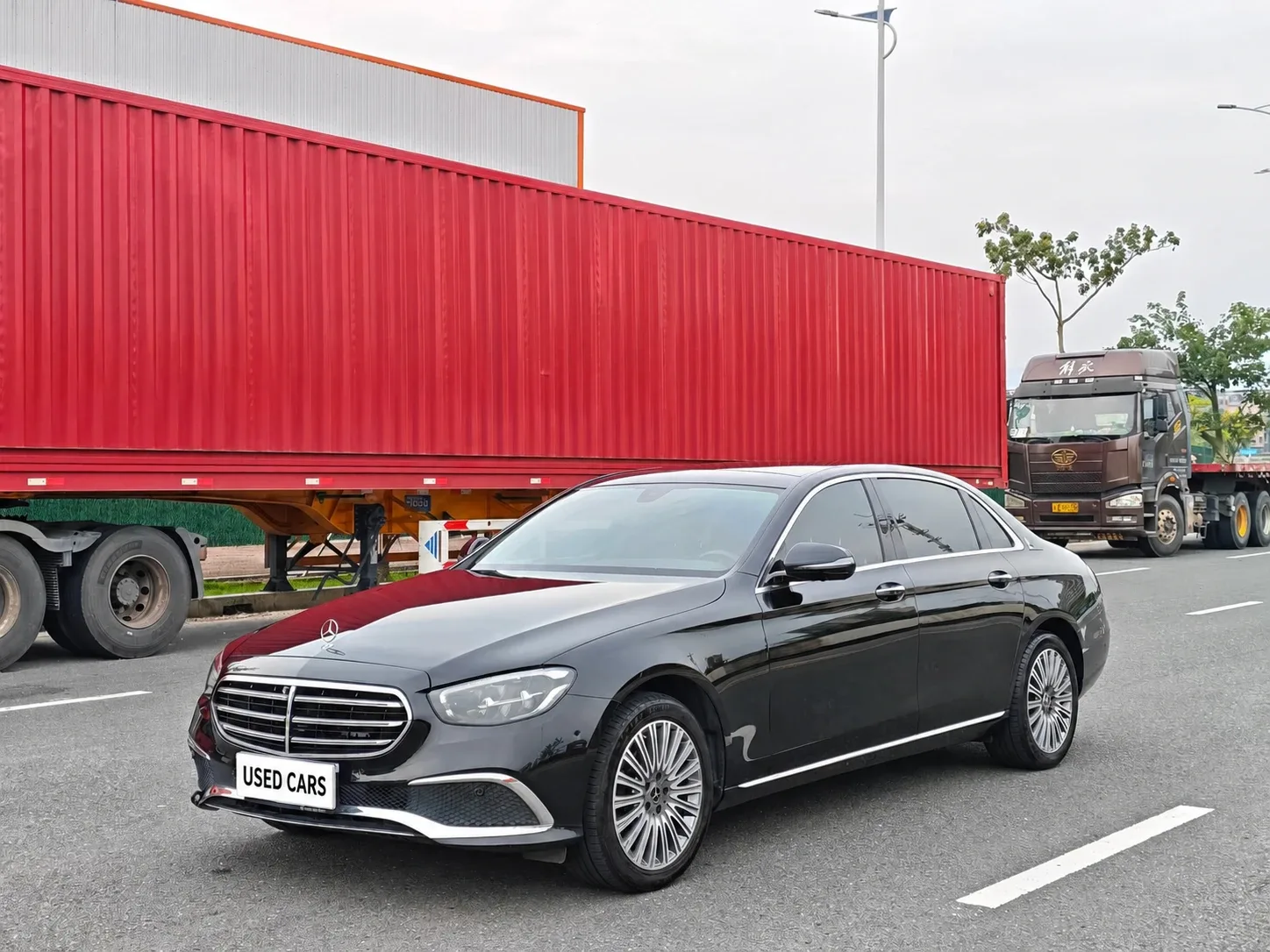 2021 Mercedes-Benz E 300 L Luxury used Sedan for export from China - photo 1
